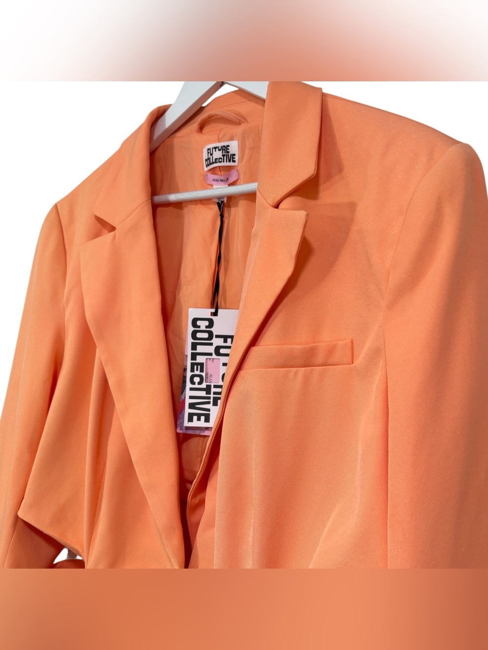 Future Collective x Alani Noelle NWT Orange Cream cutout Blazer Size XXL - Picture 4 of 14
